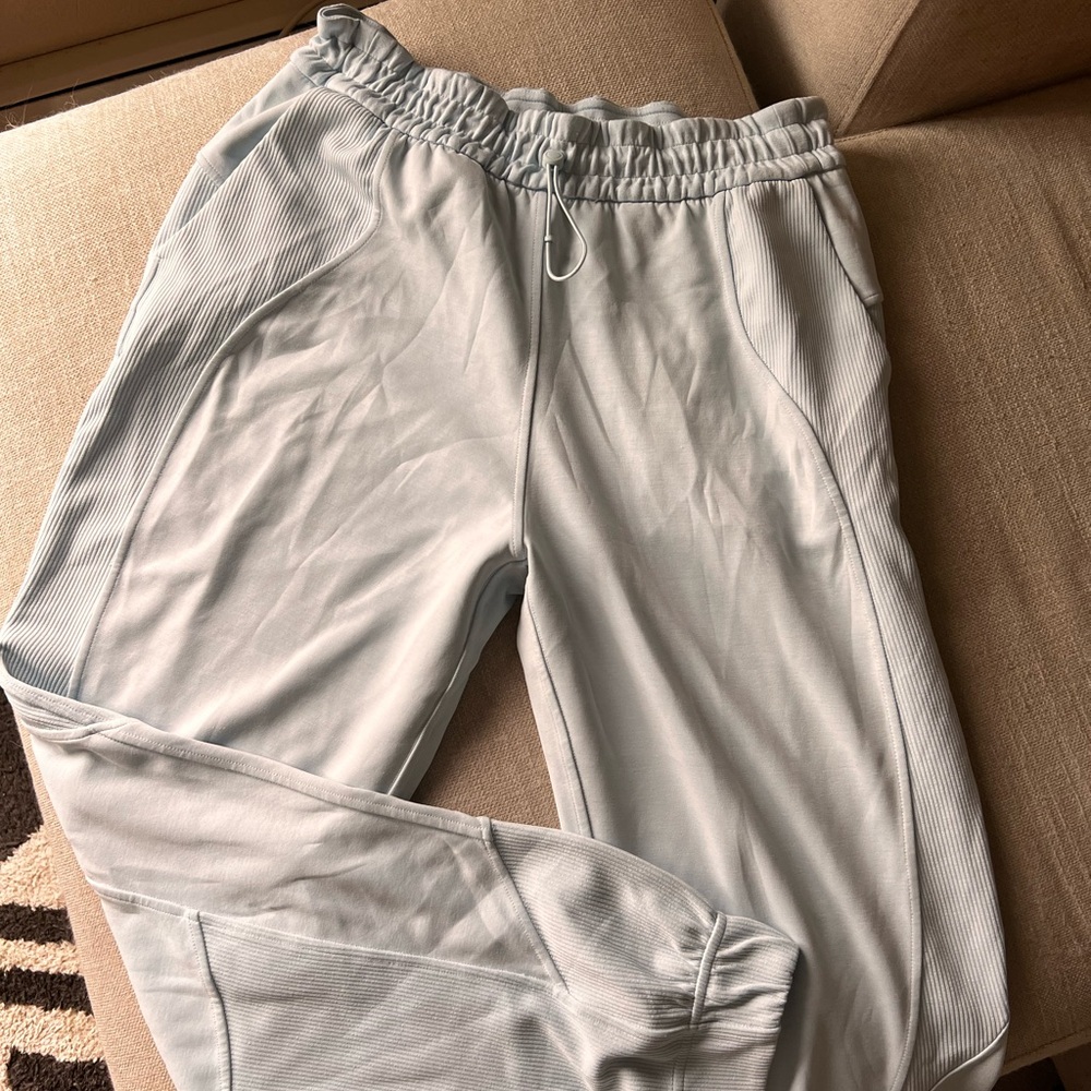 Lululemon light blue softstreme joggers